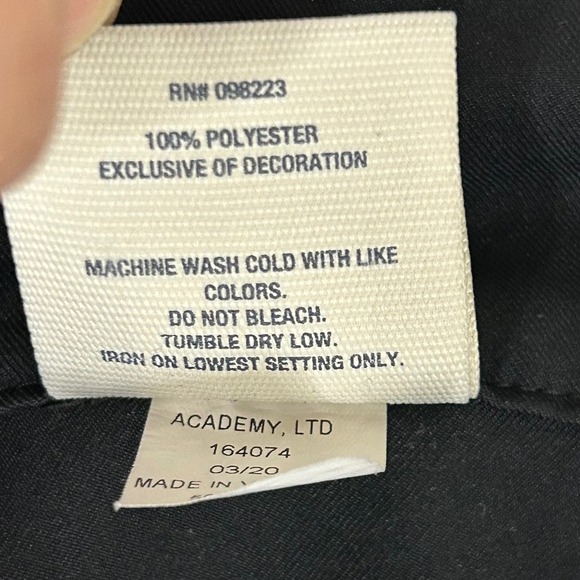 Magellan Outdoors Womens Black Active Shorts Size XS Polyester Zip Pocket - Picture 3 of 7